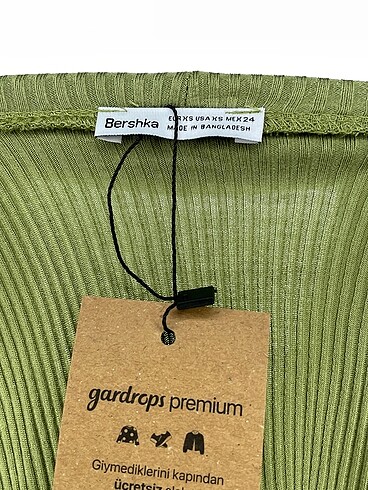 xs Beden yeşil Renk Bershka Uzun Elbise %70 İndirimli.