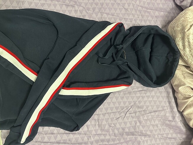 Pull and bear sweatshirt