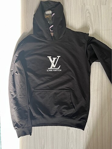 LOUIS VUITTON KAPUŞONLU SWEATSHIRT