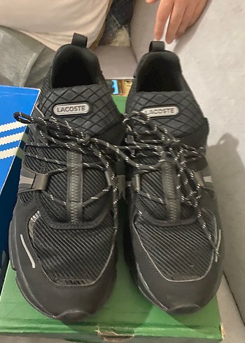 42.5 Beden Siyah Bağcıklı Erkek Spor Ayakkabı LACOSTE