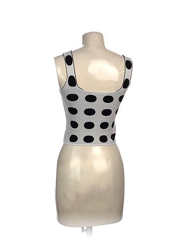 s Beden PreLoved Askılı %70 İndirimli.