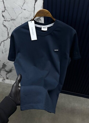 Calvin Klein Calvin Klein