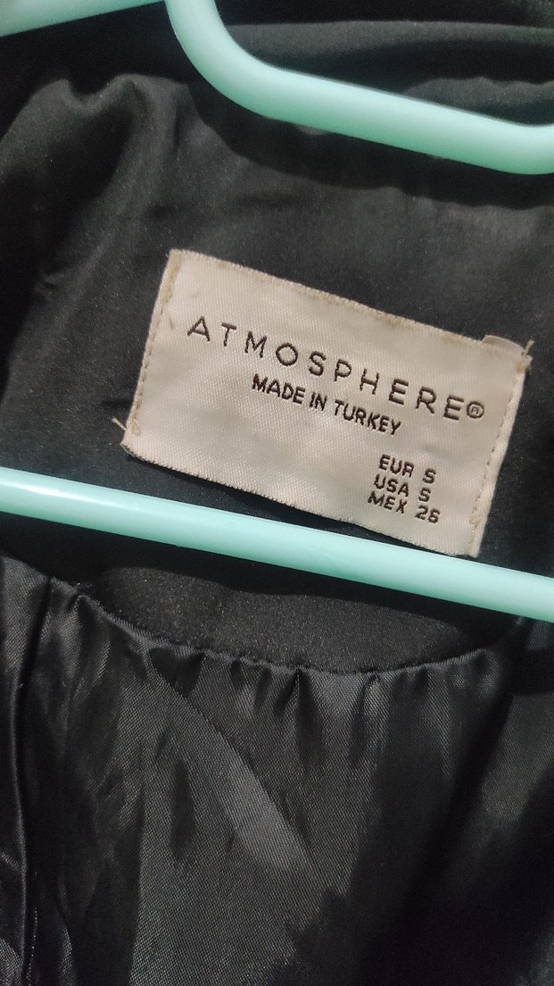 Siyah Bel Lastikli Yüksek Yakalı Kadın Ceket - Görsel 3