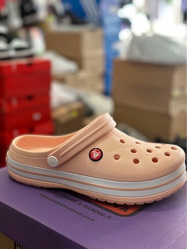 38 Beden Crocs terlik 