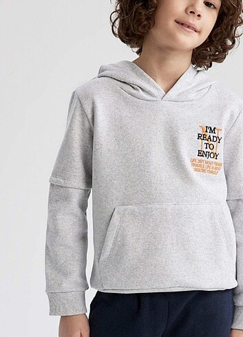 Defacto erkek çocuk içi şardonlu kapşonlu sweatshirt