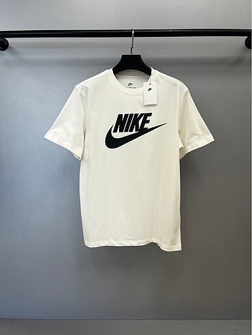 Nike tişört