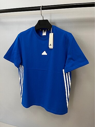 Adidas tişört