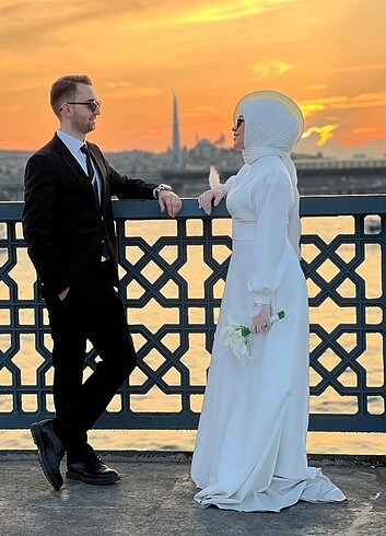 Zarif tesettür beyaz nikah elbisesi - Görsel 5