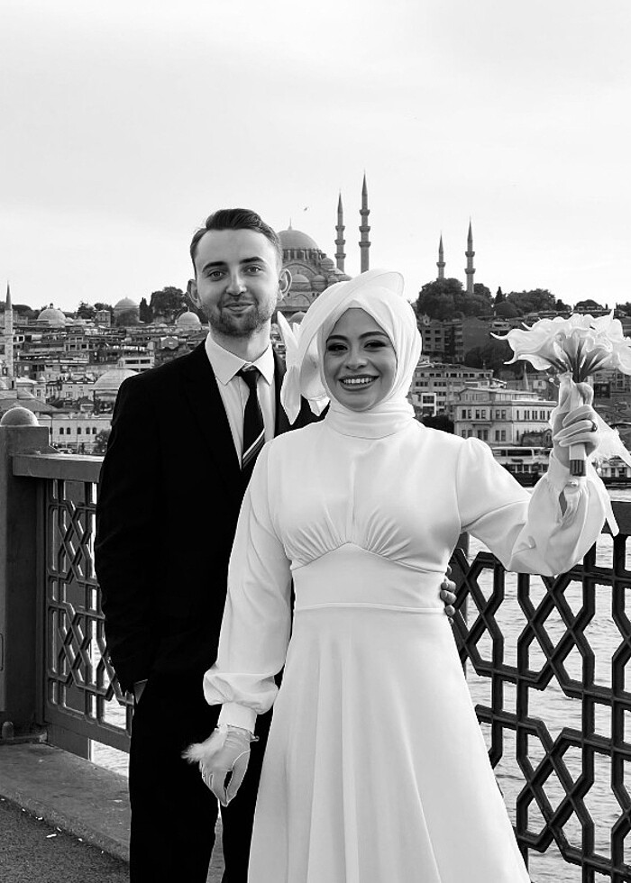 Zarif tesettür beyaz nikah elbisesi - Görsel 2