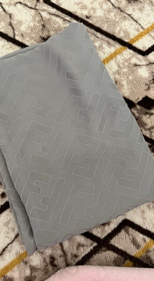 Kadın desenli ve şifon şallar - Görsel 4