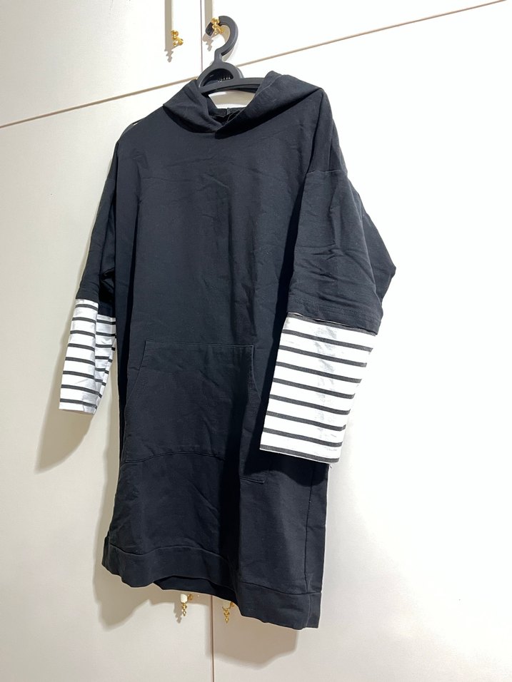 Siyah Kapüşonlu sweatshirt - Görsel 2