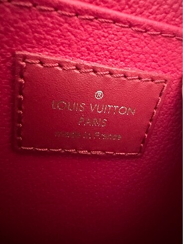 Beden Louis Vuitton Epi deri clutch çanta