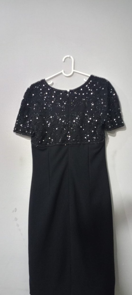 Siyah Payetli Kısa Kollu Midi Elbise - Görsel 2