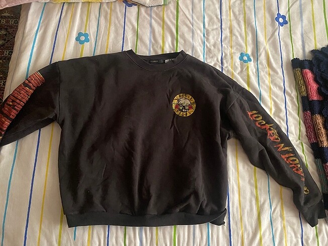Pull&Bear Guns?n Roses Merch Sweatshirt