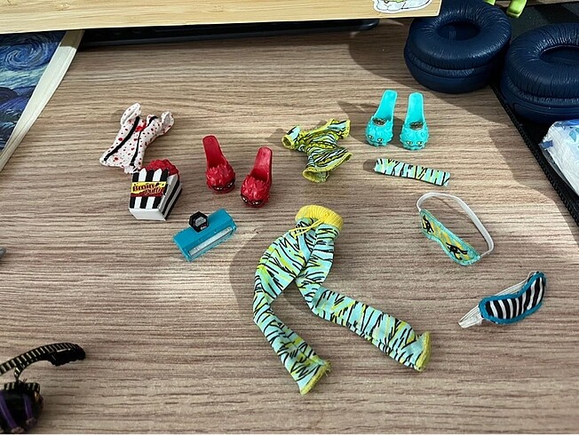 Monster High Eşyalar