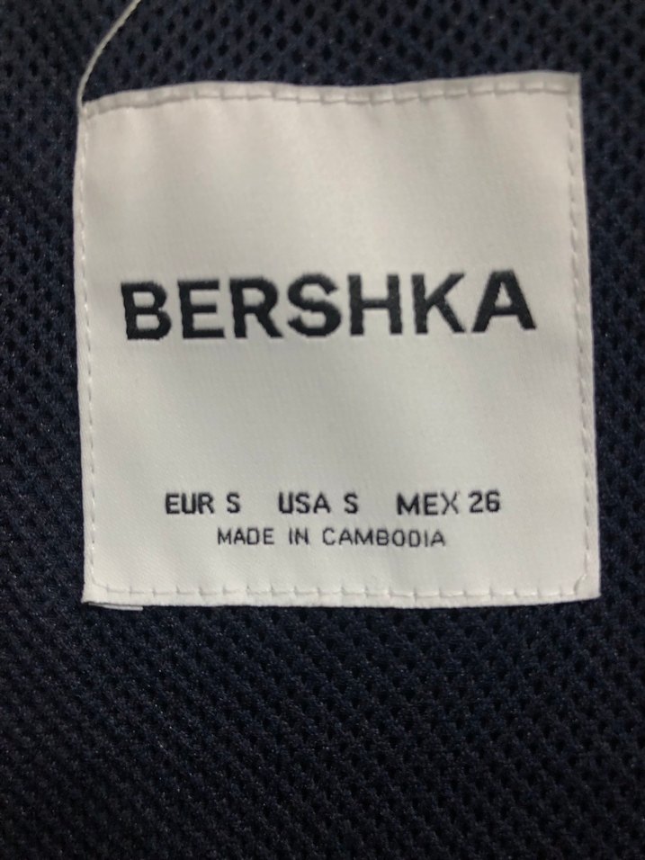 s beden bershka yağmurlık ceket - Görsel 4