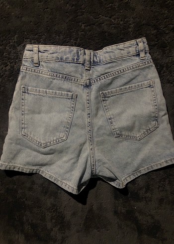 Düğmeli Kot Şort Etiketli - Görsel 3