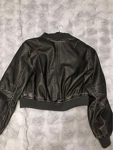 m Beden Stradivarius Bomber Deri Ceket
