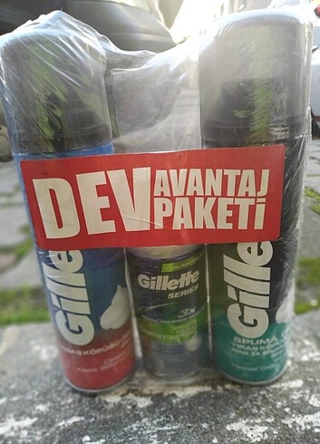 Gillette Traş Köpüğü 3 lü Set 50TL