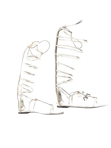 Zara Zara Sandalet %70 İndirimli.