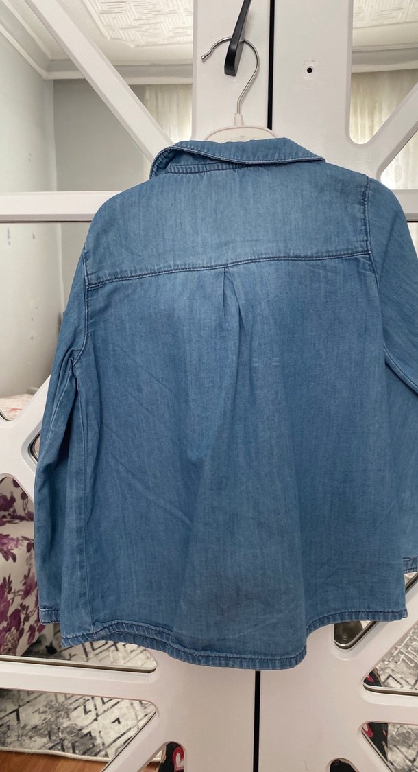 Nakışlı Düğmeli Kız Kot Gömlek - Görsel 2