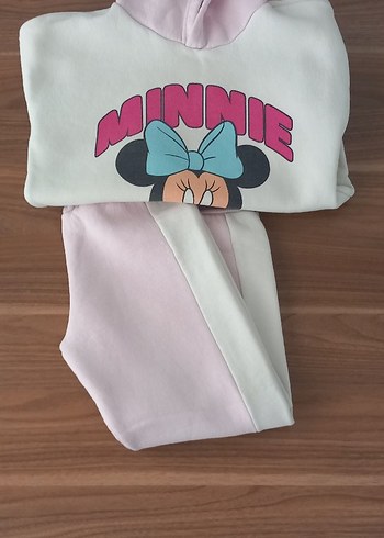 Pembe Minnie Baskılı Kız Takımı