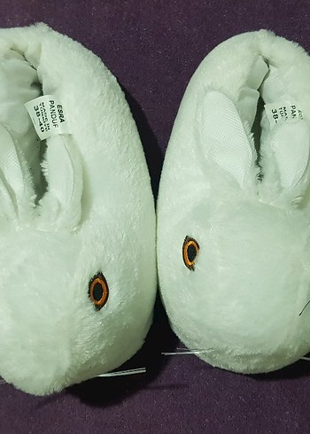 Kız Çocuk Beyaz Peluş Sıcak Terlik - Görsel 2