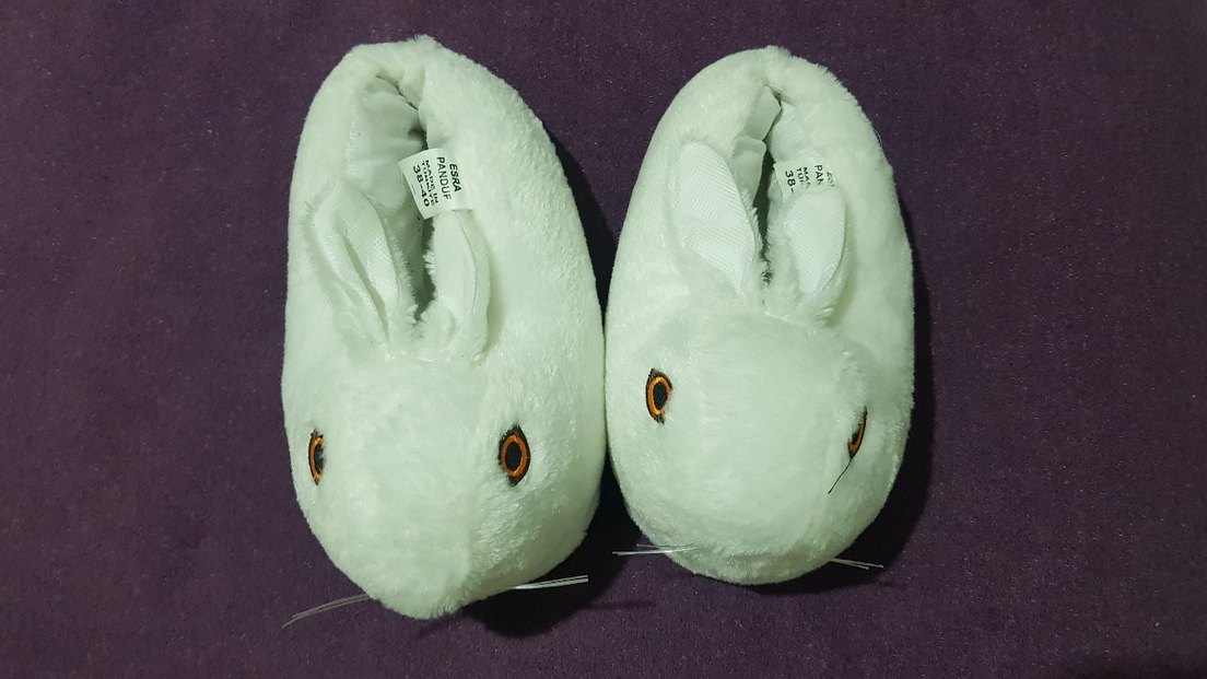 Kız Çocuk Beyaz Peluş Sıcak Terlik - Görsel 2