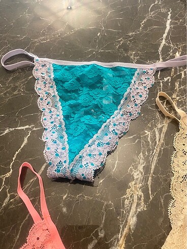Victoria s Secret Pink / VS V-String