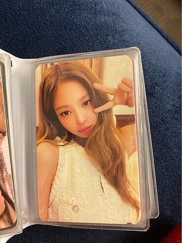 jennie born pink photocard