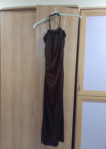 Kahverengi Drapeli Uzun Askılı Elbise - Görsel 3