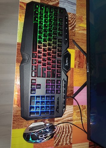 IŞIKLI Masa üstü Bilgisayar kasa klavye ve Fare Ve kamerasi - Görsel 4