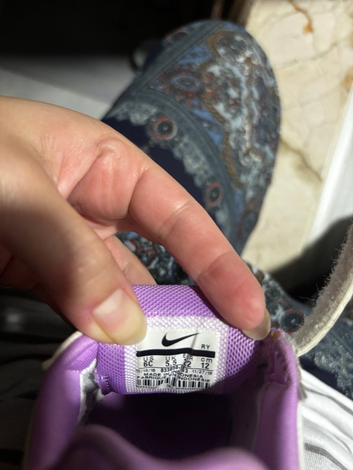 Kız Çocuk Beyaz Cırt Cırtlı Spor Ayakkabı - Görsel 5