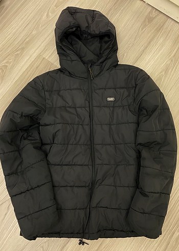 Pull and bear mont