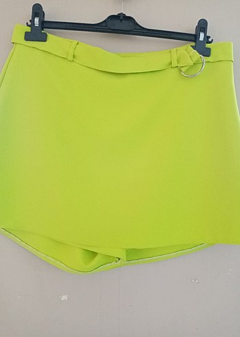 xl Beden Yeşil Kemerli Mini Şort