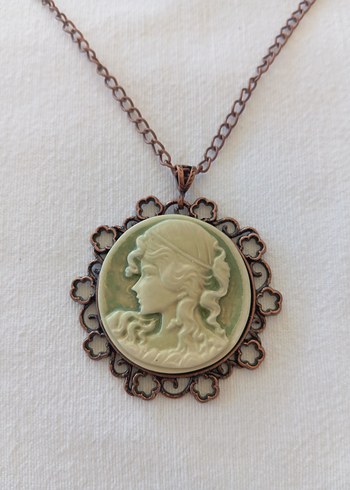 Vintage cameo kolye
