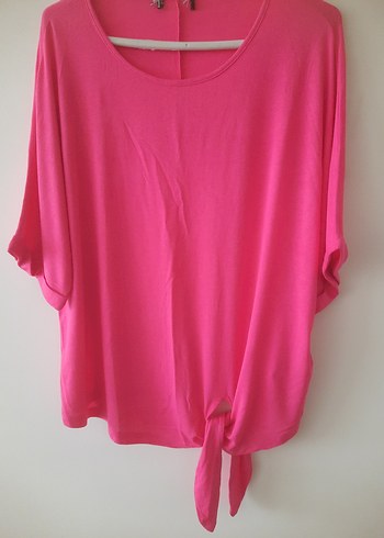 Pembe Dökümlü Kısa Kollu Kadın Bluz - Görsel 2