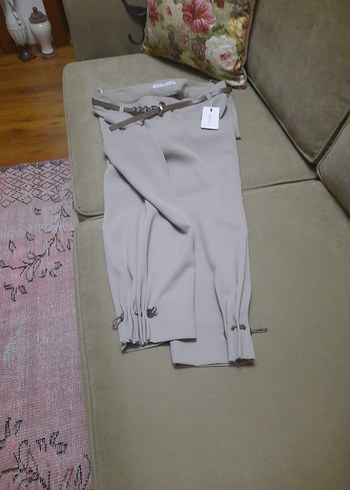 Kadın Bej Kemerli Kumaş Pantolon - Görsel 6