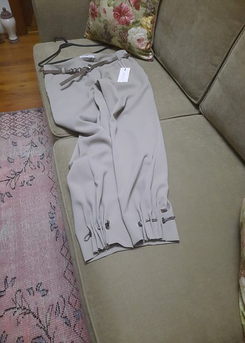 Kadın Bej Kemerli Kumaş Pantolon - Görsel 5