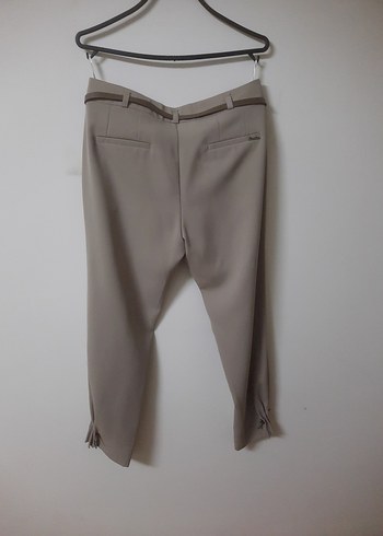 Kadın Bej Kemerli Kumaş Pantolon - Görsel 2