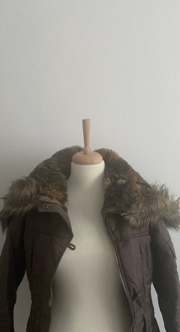 Kahverengi Kürklü Kadın Mont - Görsel 4