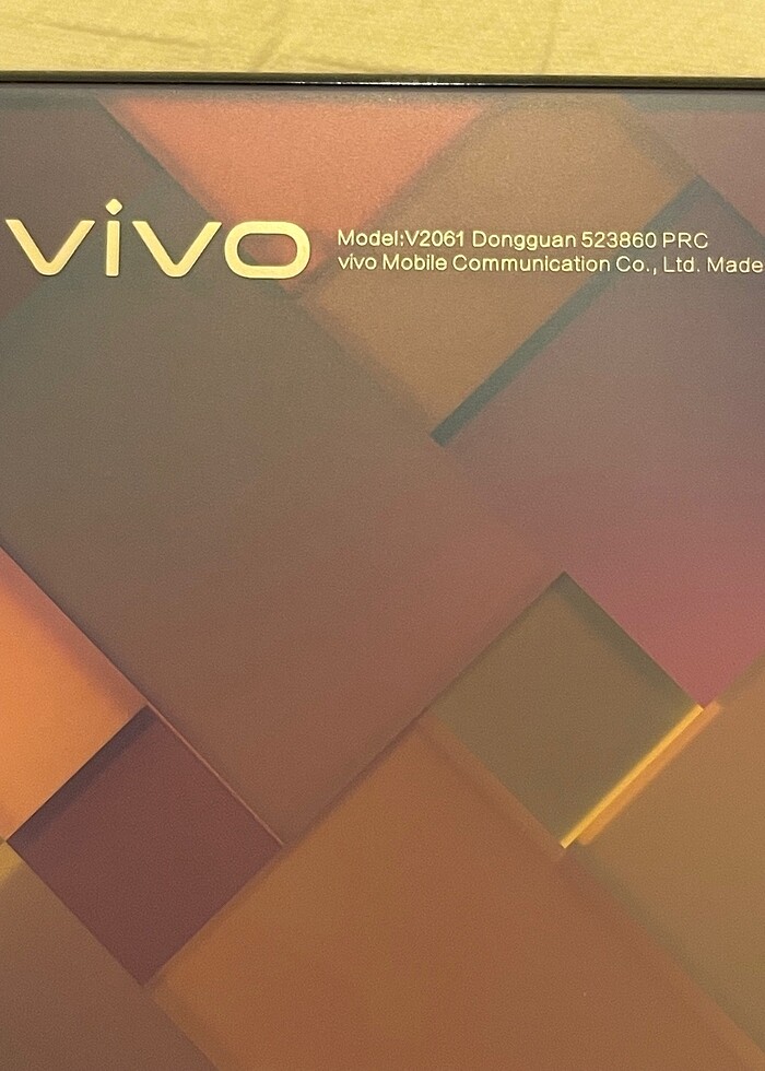 Vivo v21 kutulu - Görsel 3