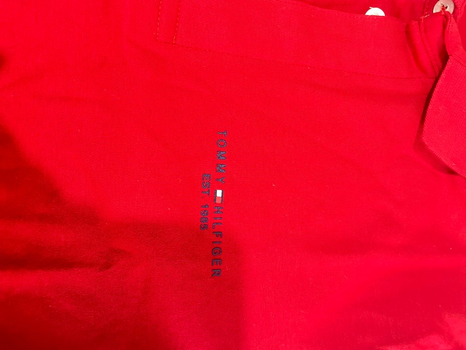 Kırmızı V Yakalı Kısa Kollu Polo Tişört - Görsel 2