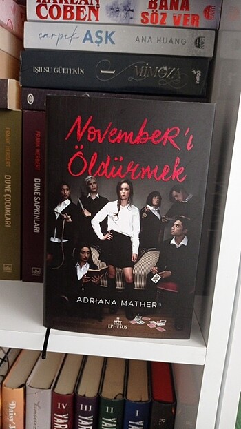 November'ı öldürmek ciltli