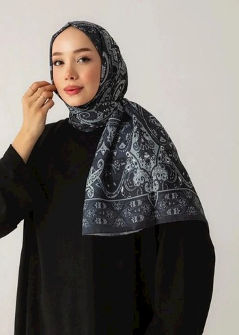 Siyah Kadın Şal - Görsel 2