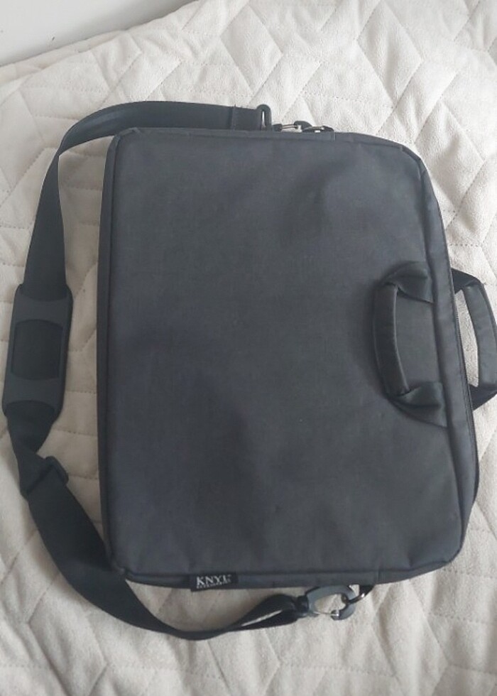 Laptop Çantası - Görsel 2