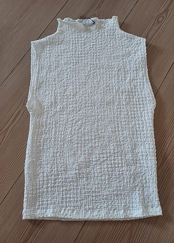 Zara Kolsuz Yüksek Yakalı Bluz