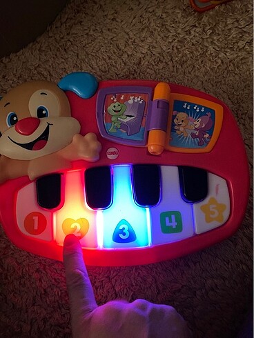  Beden Renk Fisher Price Köpekçiğin piyanosu