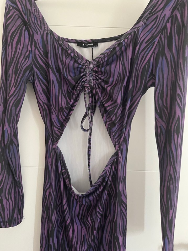 Zebra desenli elbise - Görsel 3