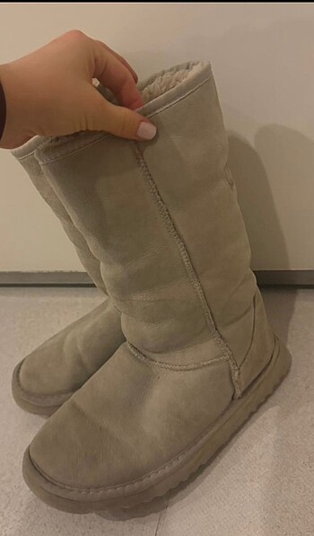 Ugg bot 37 numara